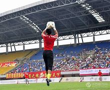 关于青春风暴：成都谢菲联队员荣登榜首的信息